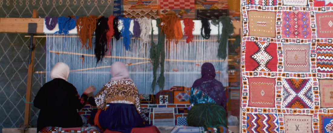 Tisser de mère en fille : la Fête des Mères à travers l’artisanat berbère