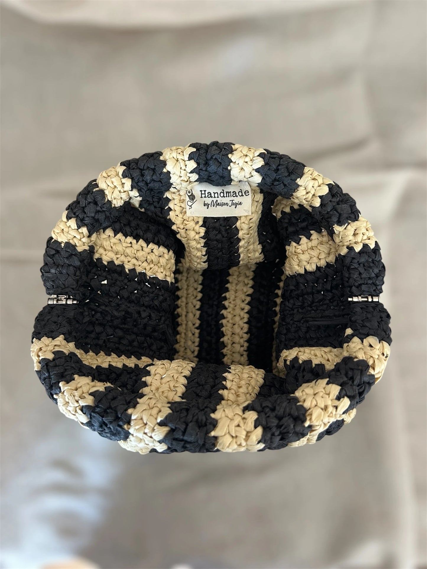 Pochette crochetée Noir & Sable