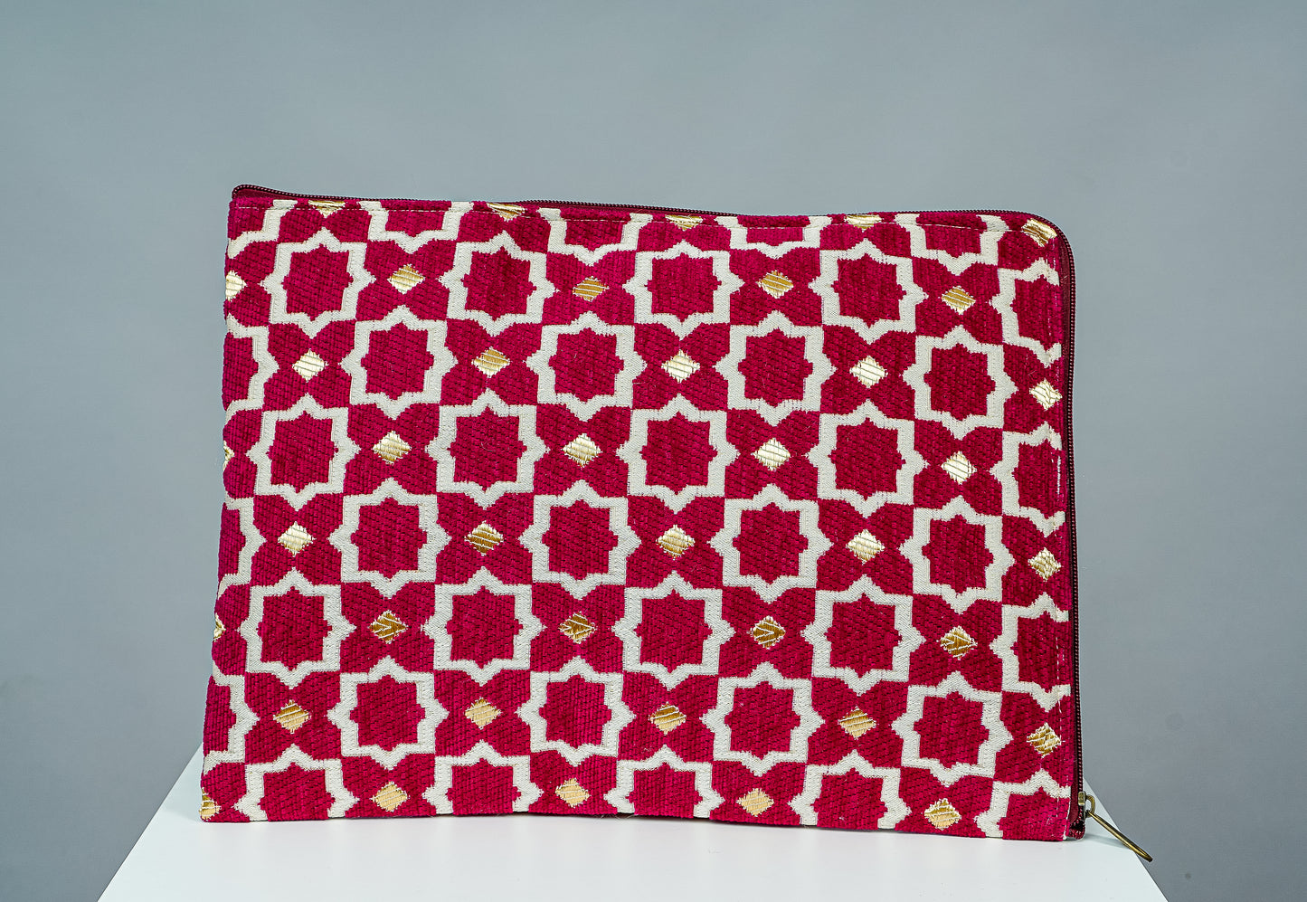 Pochette d'ordinateur en tissu marocain géométrique