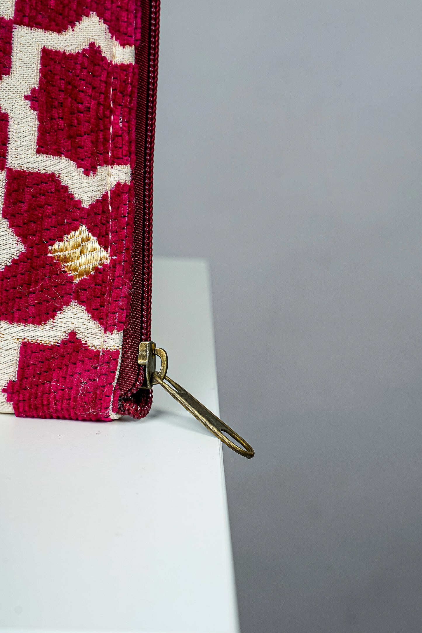 Pochette d'ordinateur en tissu marocain géométrique
