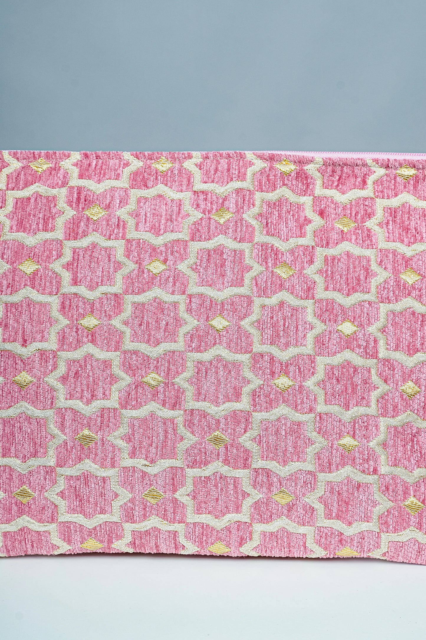 Pochette d'ordinateur en tissu marocain géométrique